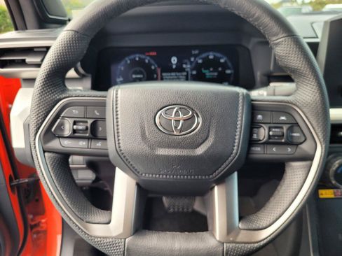 Used 2024 Toyota Tacoma TRD Off-Road w/ TRD Off Road Upgrade Package AWD/4WD image 34