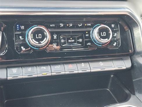 Used 2024 GMC Sierra 2500 Denali Ultimate w/ Max Trailering Package image 20