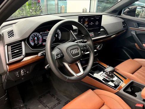 Used 2023 Audi Q5 2.0T Premium Plus w/ Premium Plus Package AWD/4WD image 18