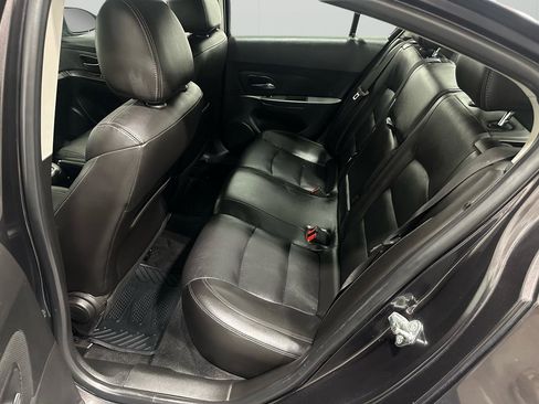 Used 2015 Chevrolet Cruze LT FWD image 13