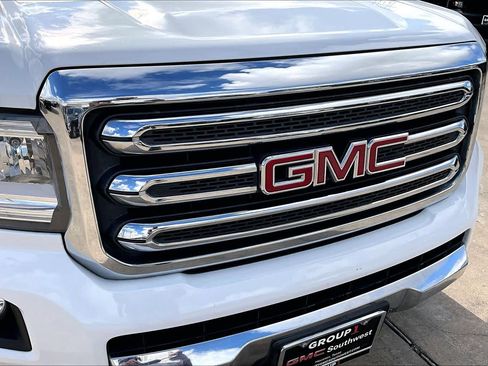 Used 2017 GMC Canyon SLT w/ Driver Alert Package image 29