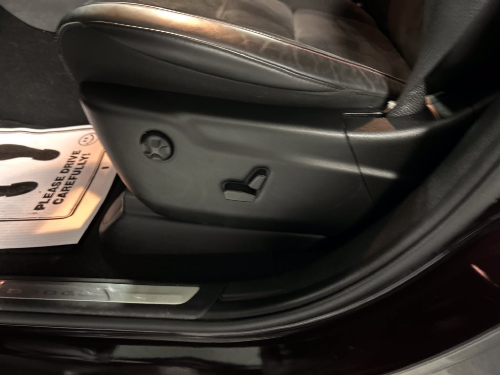 Used 2025 Dodge Durango GT AWD/4WD image 13