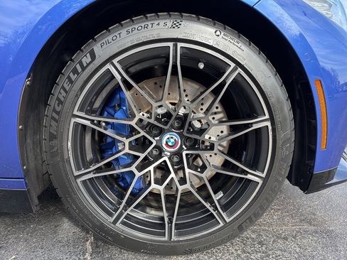 Used 2023 BMW M4 xDrive Competition w/ M Carbon Exterior Package image 18