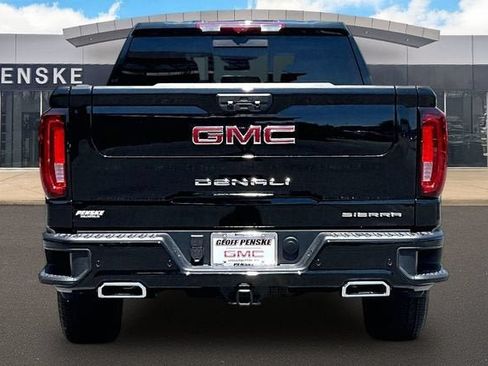 New 2026 GMC Sierra 1500 Denali w/ Denali Reserve Package AWD/4WD image 4