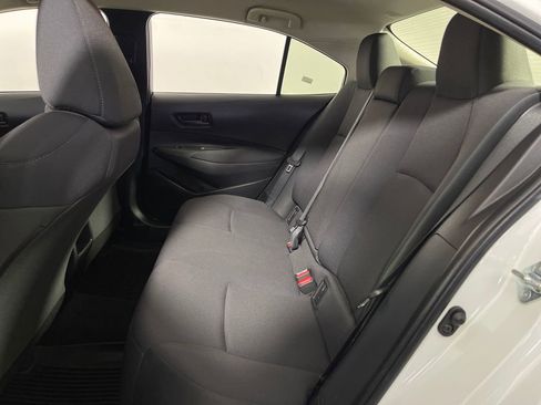 Certified 2022 Toyota Corolla LE FWD image 13