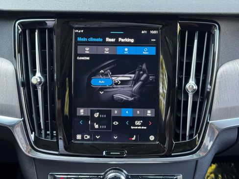 Used 2023 Volvo S90 B6 Plus w/ Protection Package Premier image 26