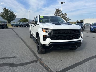 New 2026 Chevrolet Silverado 1500 Custom Trail Boss w/ Dark Appearance Package
