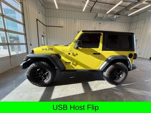 Used 2023 Jeep Wrangler Willys image 13