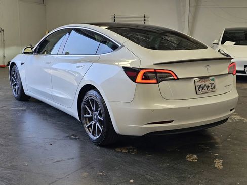 Used 2020 Tesla Model 3 Long Range AWD/4WD image 2