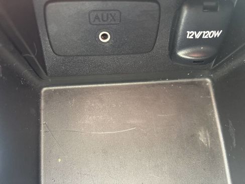 Used 2010 Subaru Outback 2.5i Premium image 31