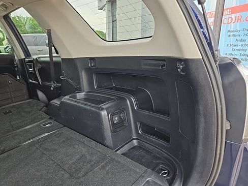 Used 2020 Toyota 4Runner TRD Off-Road Premium w/ Moonroof Package AWD/4WD image 94