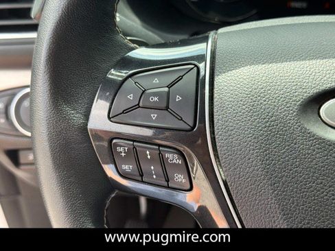 Used 2019 Ford Explorer Platinum AWD/4WD image 25
