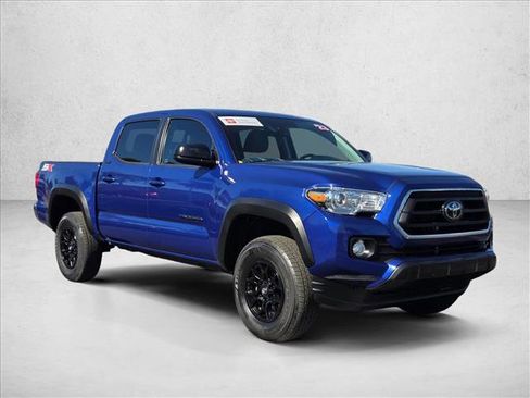 Certified 2023 Toyota Tacoma SR5 image 3