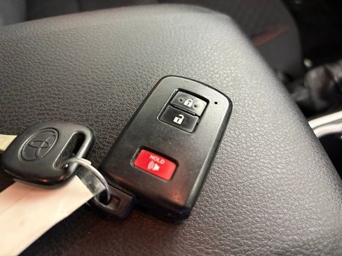 Used 2023 Toyota Tacoma SR5 image 43