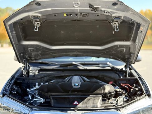 Used 2018 BMW X5 xDrive50i w/ Executive Package image 52