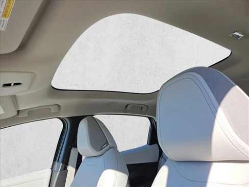 New 2026 Nissan Leaf Platinum+ image 13