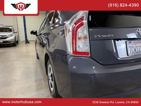 Used 2013 Toyota Prius Two image 15