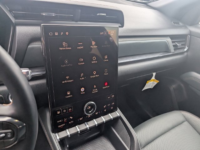 New 2026 GMC Terrain AT4 AWD/4WD image 18