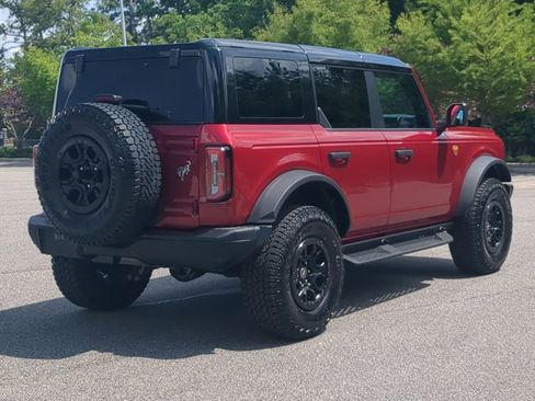 Certified 2025 Ford Bronco Badlands w/ Sasquatch Package AWD/4WD image 4
