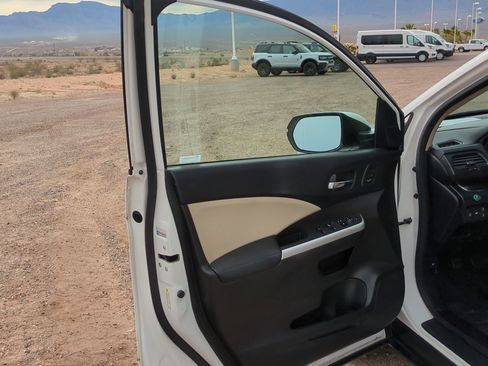 Used 2015 Honda CR-V Touring image 12