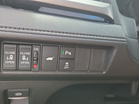 New 2026 Honda Odyssey Touring image 20