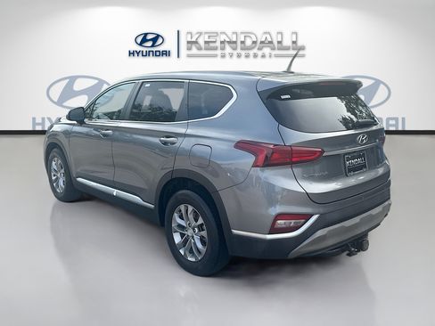 Used 2019 Hyundai Santa Fe SE FWD image 4