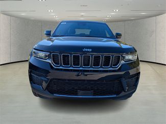 New 2025 Jeep Grand Cherokee Laredo video 2