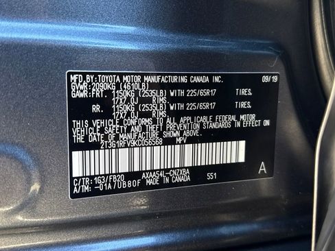 Used 2019 Toyota RAV4 LE w/ All Weather Liner Package image 29