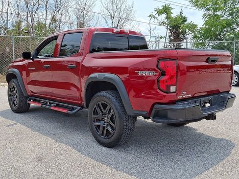 Used 2024 Chevrolet Colorado Trail Boss w/ Advanced Trailering Package AWD/4WD image 7