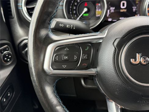 Used 2022 Jeep Wrangler Unlimited Rubicon 4xe w/ Cold Weather Group AWD/4WD image 20