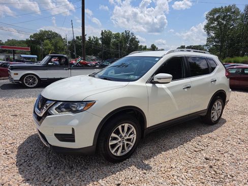 Used 2019 Nissan Rogue S w/ Special Edition Package AWD/4WD image 2