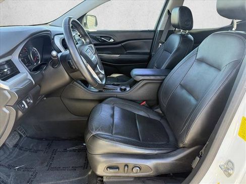 Used 2017 GMC Acadia SLT FWD image 10