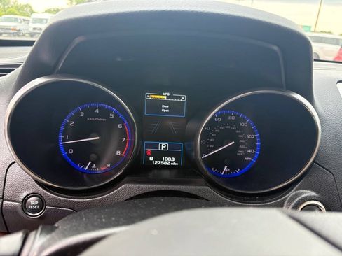 Used 2017 Subaru Outback 2.5i Limited AWD/4WD image 28