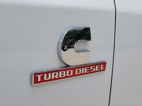 Used 2023 RAM 2500 Big Horn w/ Cold Weather Group AWD/4WD image 9