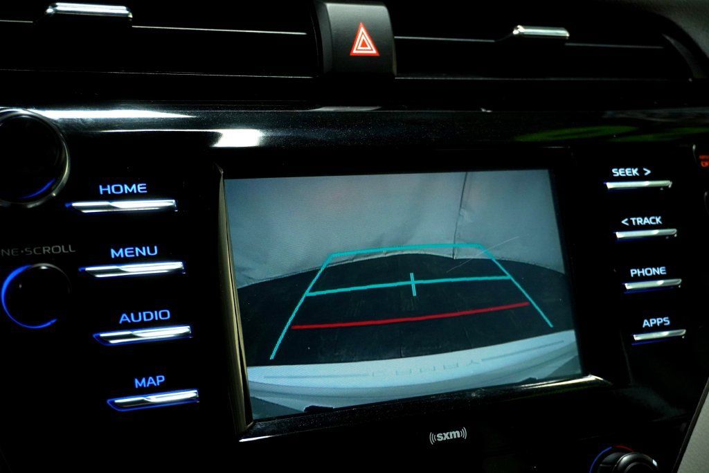 Used 2020 Toyota Camry LE FWD image 21