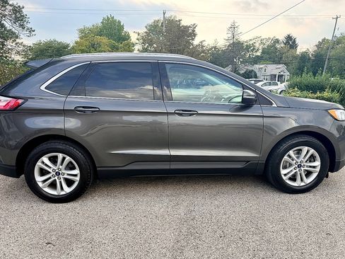 Used 2019 Ford Edge SEL AWD/4WD image 3