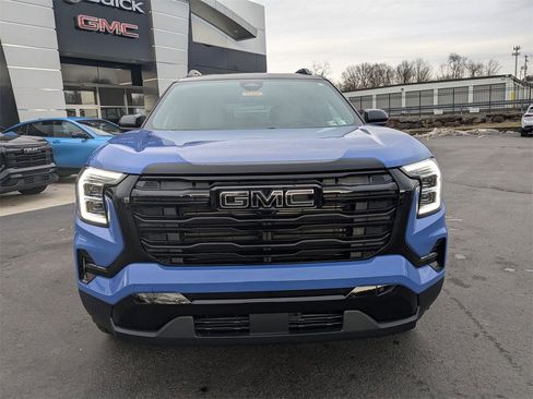 New 2026 GMC Terrain Elevation w/ Elevation Premium Package image 2