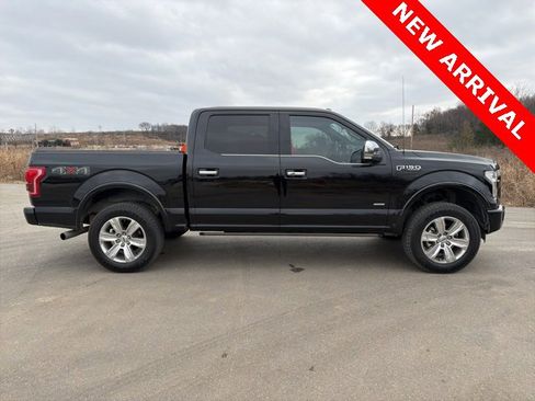 Used 2016 Ford F150 Platinum w/ Equipment Group 701A Luxury image 2