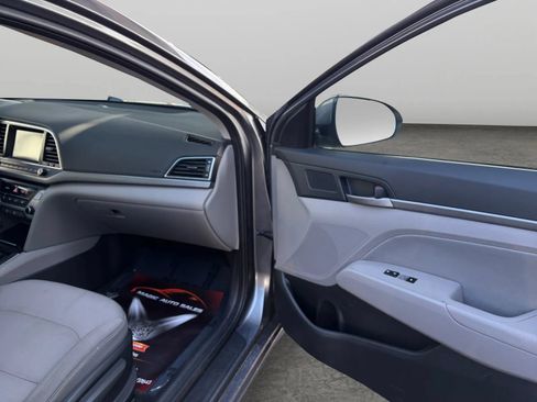 Used 2018 Hyundai Elantra SEL w/ Cargo Package FWD image 19