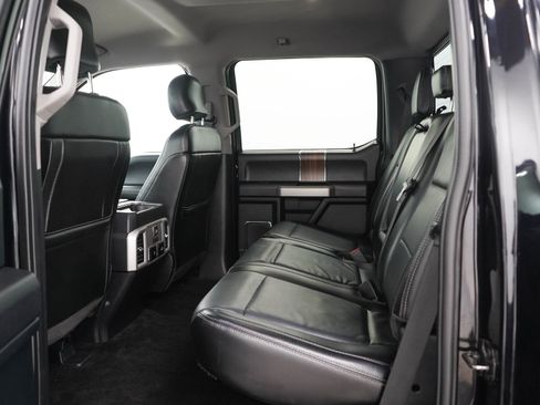 Used 2017 Ford F150 Lariat w/ Equipment Group 502A Luxury AWD/4WD image 16