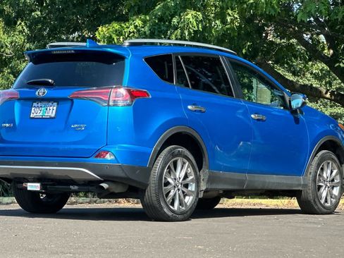 Used 2017 Toyota RAV4 Limited w/ All Weather Liner Package AWD/4WD image 2