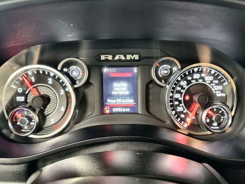 Used 2024 RAM 2500 Big Horn AWD/4WD image 18
