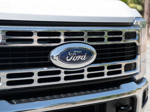 Used 2024 Ford F250 XLT image 10