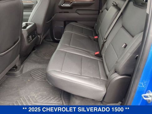 Used 2025 Chevrolet Silverado 1500 LT Trail Boss w/ LT Trail Boss Premium Package AWD/4WD image 20