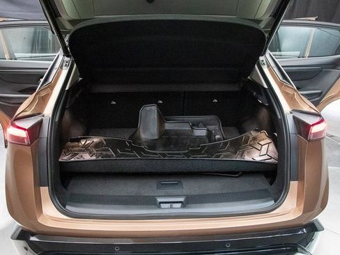 Used 2023 Nissan Ariya FWD image 20