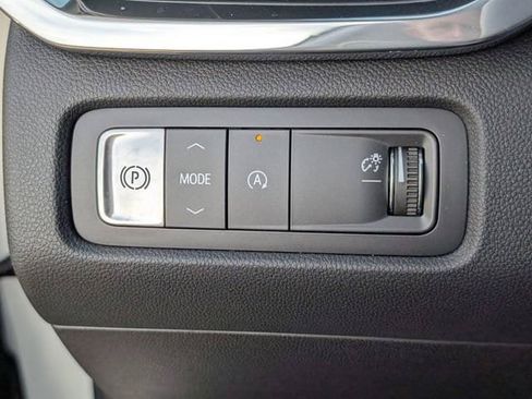 New 2026 GMC Acadia Elevation w/ Black Edition FWD image 18