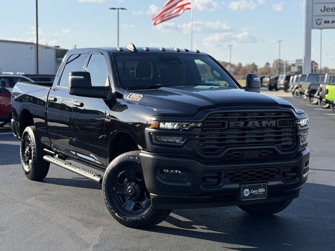 New 2026 RAM 2500 Tradesman AWD/4WD image 4