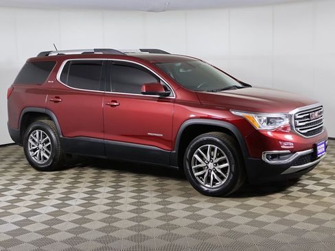 Used 2017 GMC Acadia SLE w/ Driver Alert Package I image 2