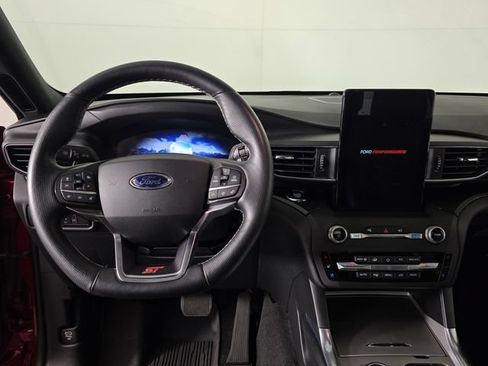 Used 2020 Ford Explorer ST w/ ST Street Pack AWD/4WD image 9