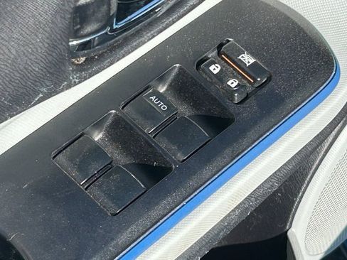 Used 2013 Toyota Prius C Three image 24